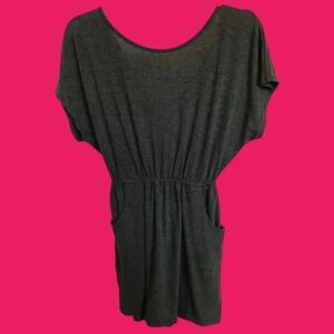 Weavers short sleeve women dress size S dark gray